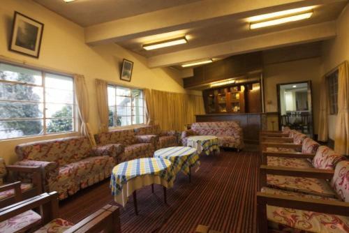 Darjeeling Tourist Lodge Exterior photo